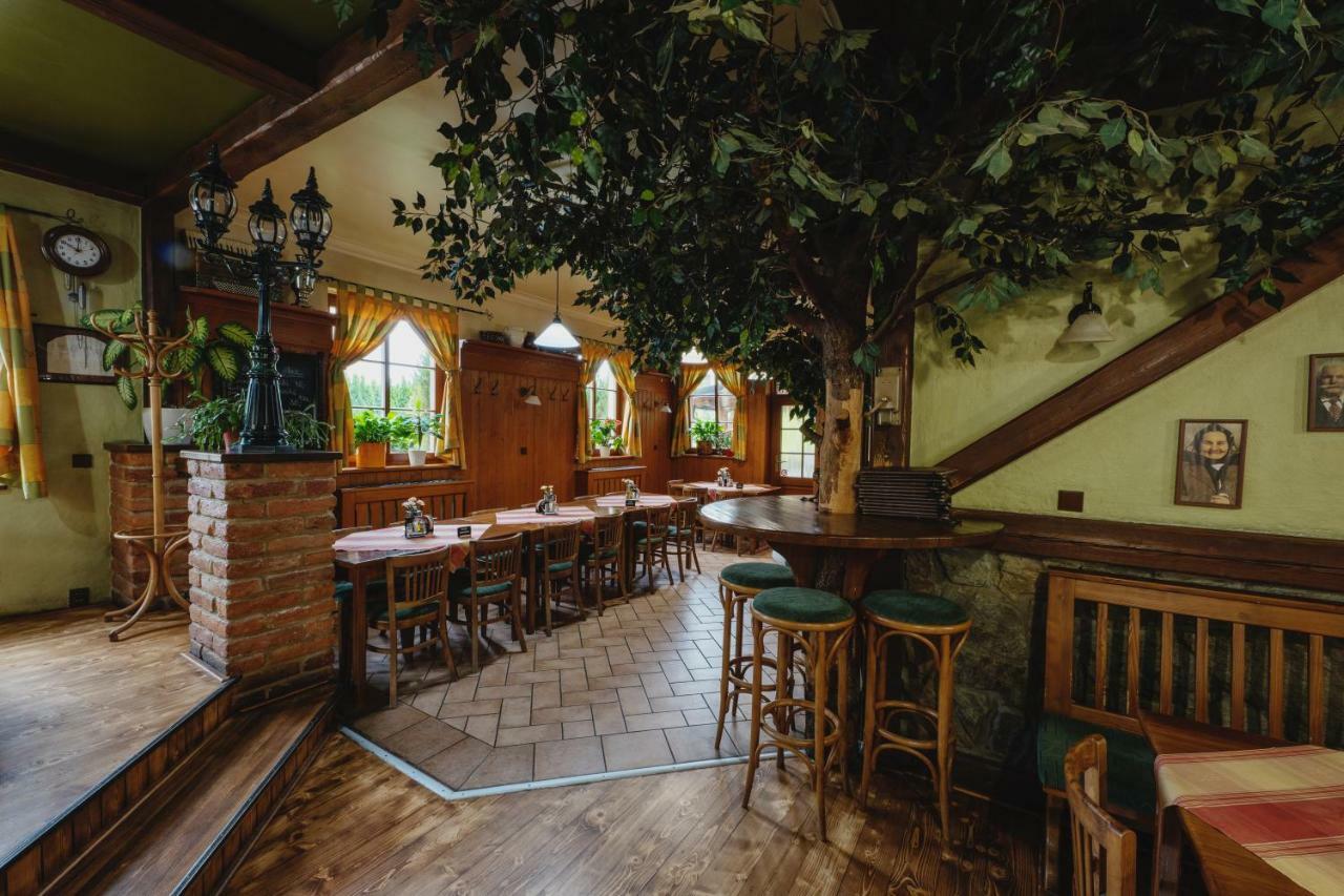 Hotel Taverna Javorník Εξωτερικό φωτογραφία