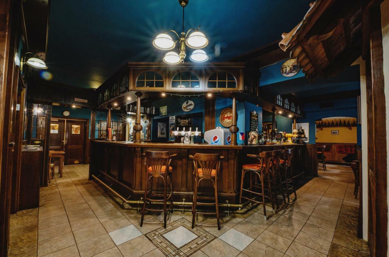 Hotel Taverna Javorník Εξωτερικό φωτογραφία